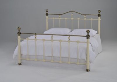 Кровать двуспальная Diana